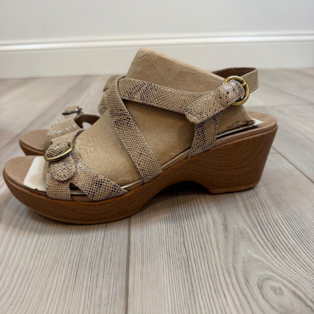 NEW Dansko Julie Snake Taupe Leather Wedge Sandals Platform Buckle US 10 EU 40